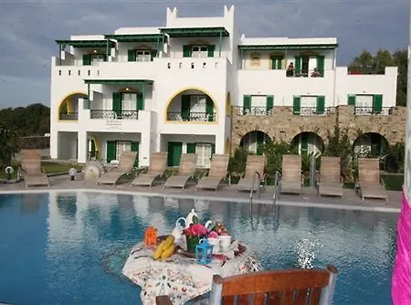 Harmony 4* Agia Anna (Naxos)