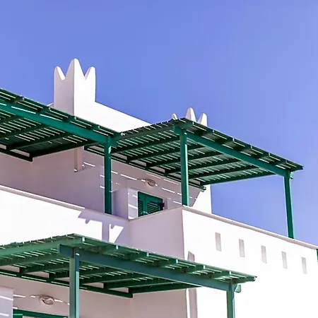Harmony Apartahotel Agia Anna (Naxos)