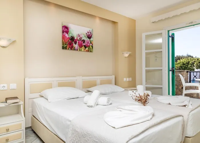 Harmony Agia Anna (Naxos)